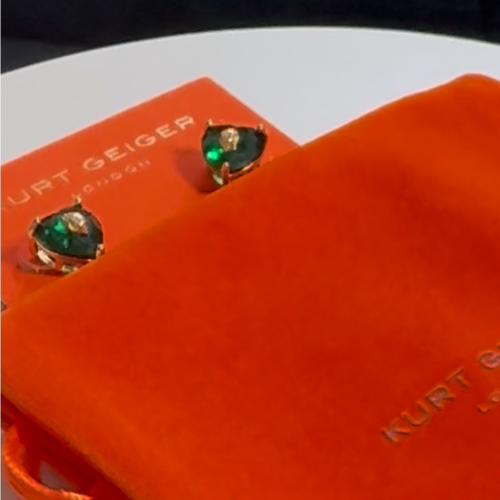 Kurt Geiger Crystal Heart Stud Earrings - Green Nwt 50$
